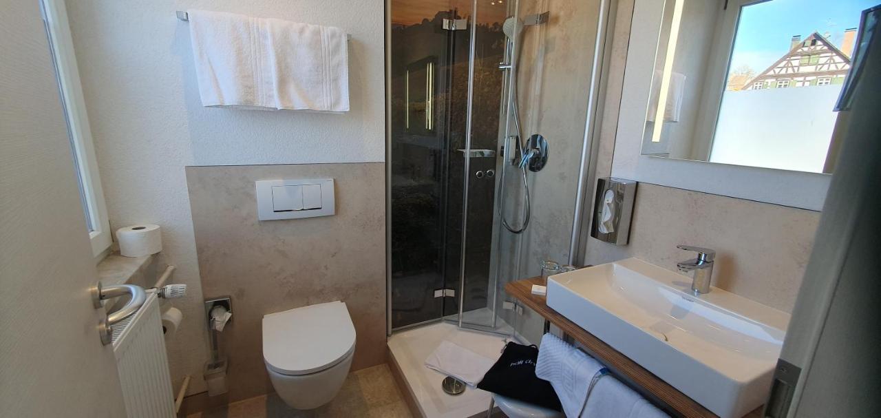 Stadthotel Pfeffermuehle غينغنباخ المظهر الخارجي الصورة