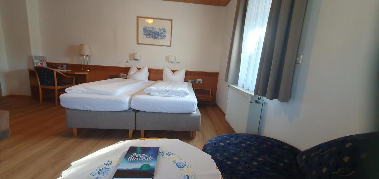 Stadthotel Pfeffermuehle غينغنباخ المظهر الخارجي الصورة