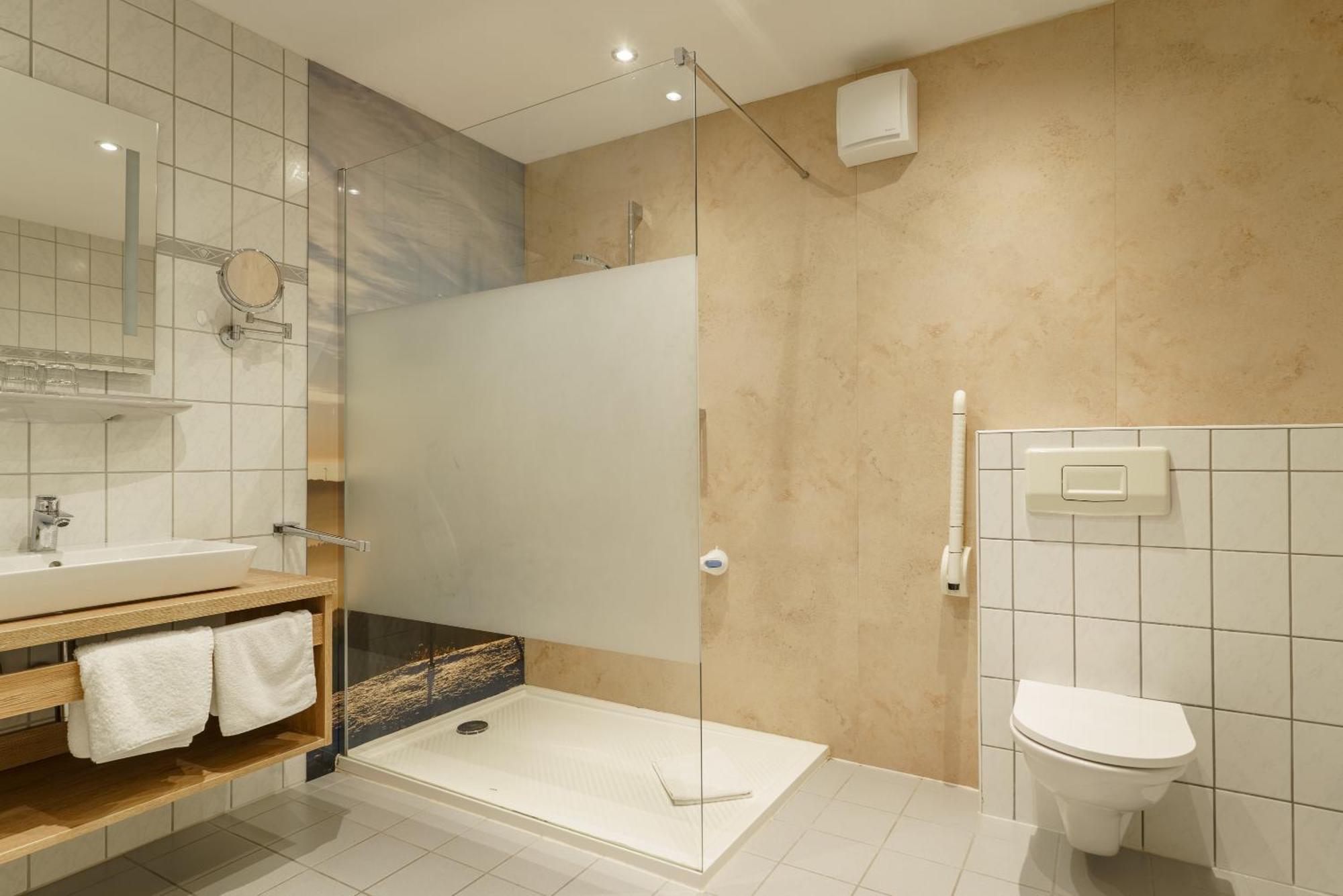 Stadthotel Pfeffermuehle غينغنباخ المظهر الخارجي الصورة