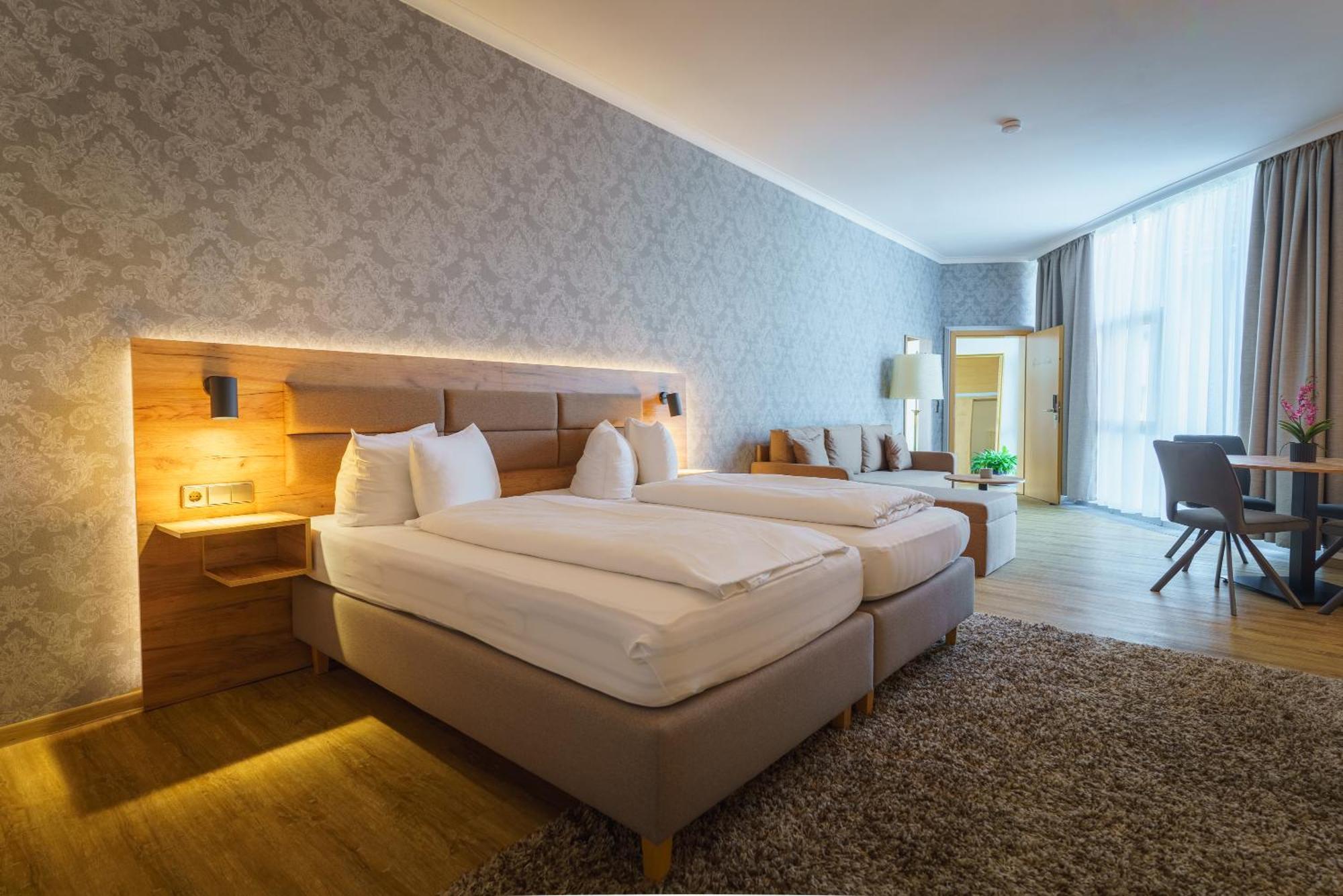 Stadthotel Pfeffermuehle غينغنباخ المظهر الخارجي الصورة