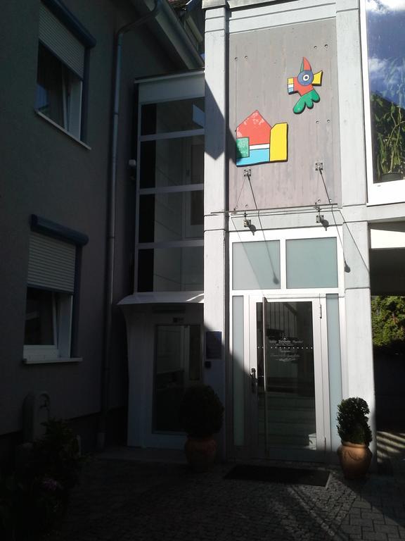Stadthotel Pfeffermuehle غينغنباخ المظهر الخارجي الصورة