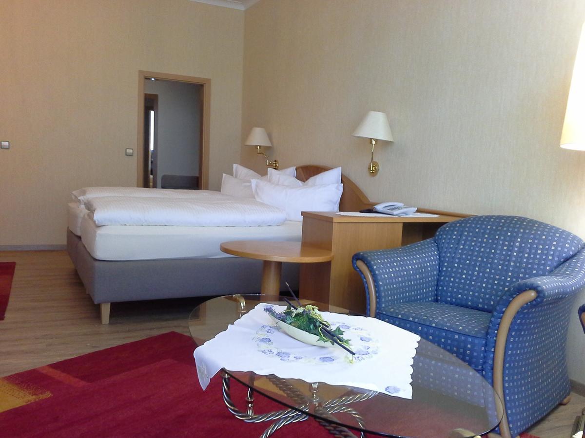 Stadthotel Pfeffermuehle غينغنباخ المظهر الخارجي الصورة