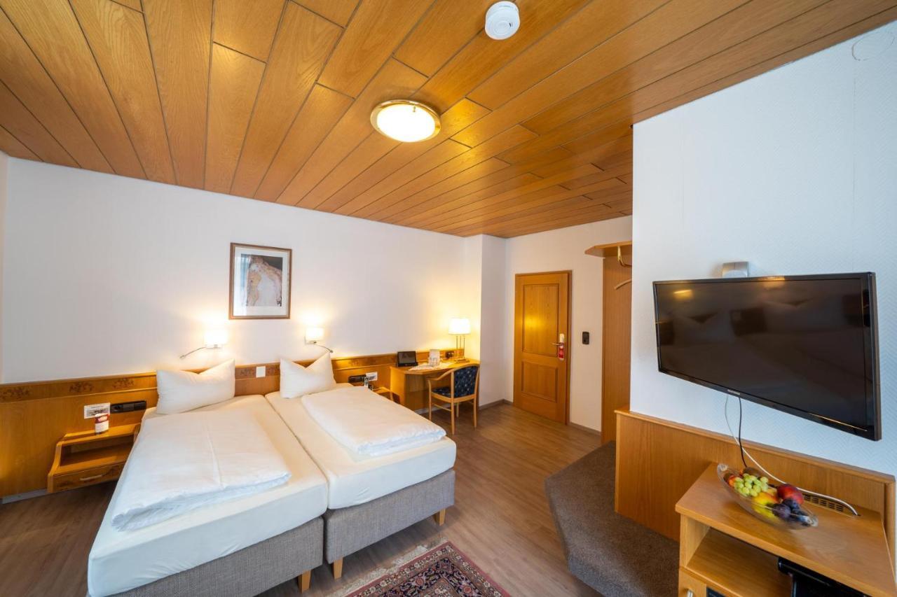 Stadthotel Pfeffermuehle غينغنباخ المظهر الخارجي الصورة